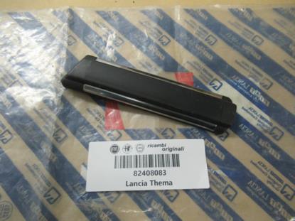 82408083 Voorscherm sierlijst rechterzijde