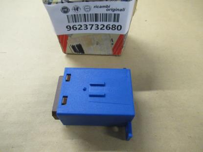 9623732680 Buitenspiegel relais