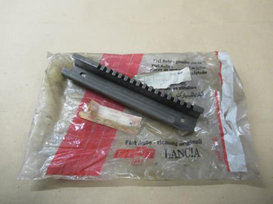 4425978 Stoel geleider