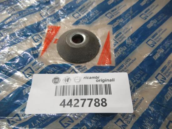 4427788 Dynamo afstandstuk