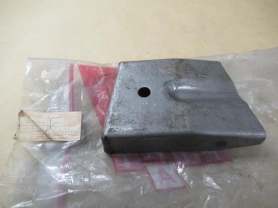 4462844 Bumper plaat