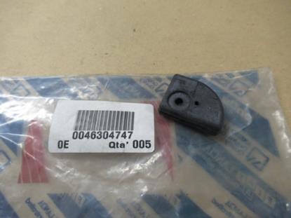 46304747 Motorkap rubber
