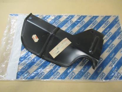 46576660 Beschermplaat rechterzijde