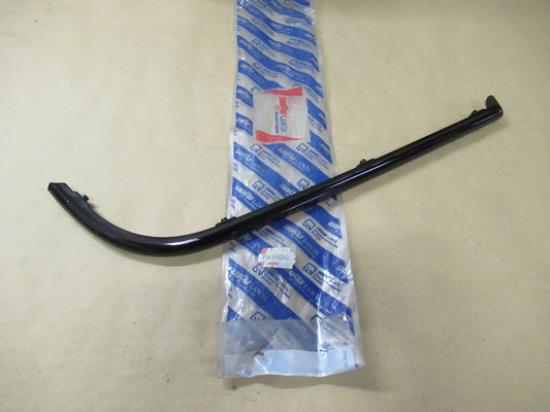 714396080 Achterbumper sierstuk rechterzijde