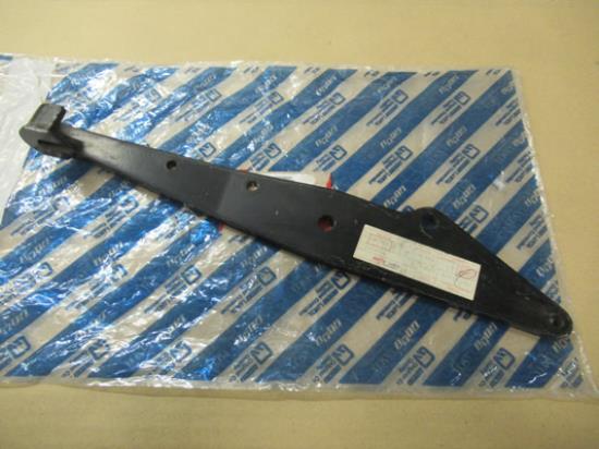 7542419 Motorsteun beugel