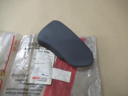 7545317 Stoel sierstuk