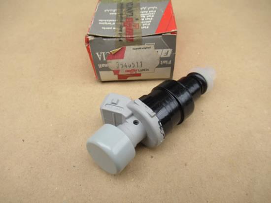 7546511 Brandstof injector