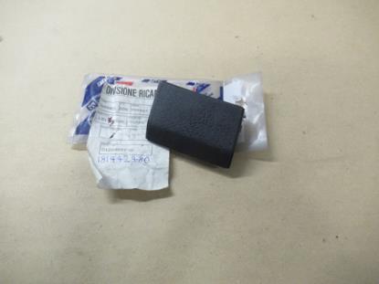 181442480 Dashboard plug rechterzijde