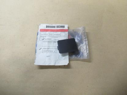 181465880 Middenconsole plug