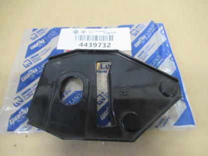 4439732 Radiator tank beugel