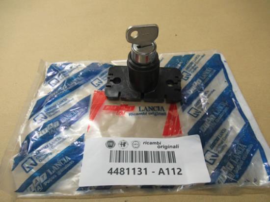 4481131 Achterklepslot met sleutel