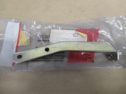 7301164 Accelerator beugel