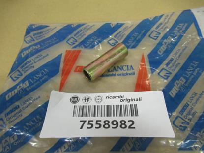 7558982 Voorvering afstandstuk