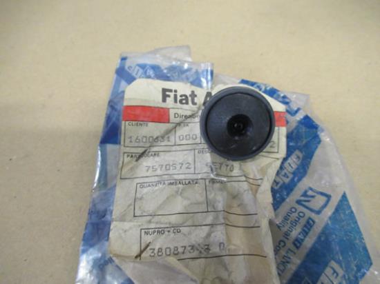 7570572 Ruitenwisser sproeier