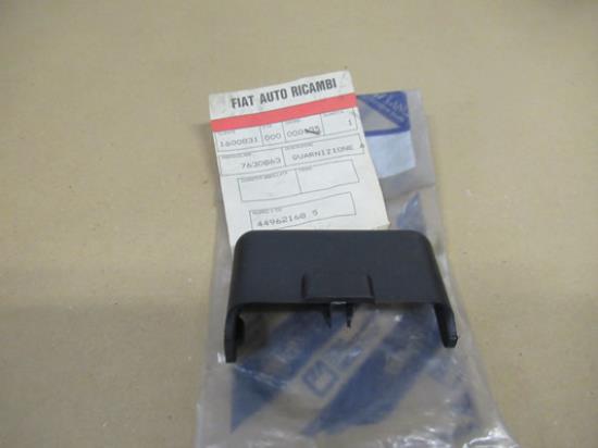 7630863 Sierstuk achterportier rechterzijde