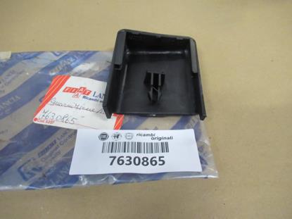 7630865 Achterduer sierstuk rechterzijde