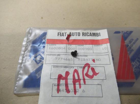 7774665 Voorstoel revet