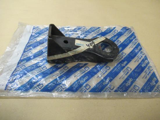 4121359 Motorsteun beugel