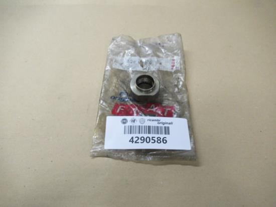 4290586 Stuurhuis moer