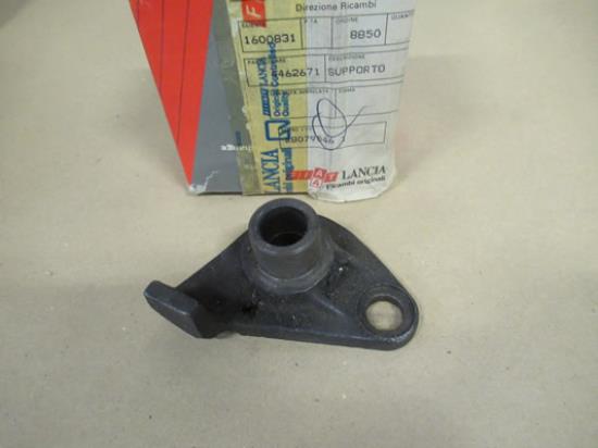 4462671 Distributie riemspanner steun