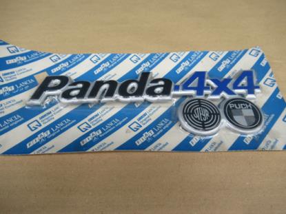 7593854 Embleem Panda 4x4