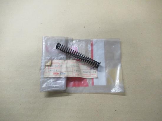 4242329 Gaspedaal veertje