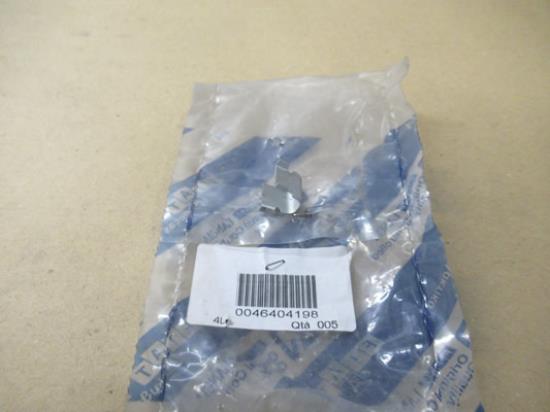 46404198 Koppelingspedaal klemmetje