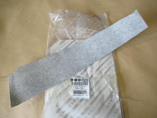 735573217 B-stijl sticker rechterzijde