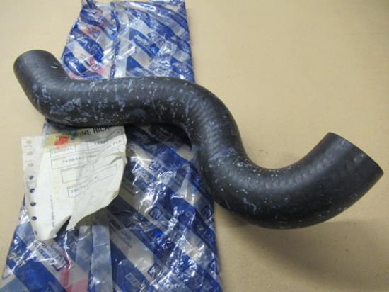 7658440 Bovenste radiateurslang