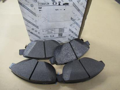 77366534 Remblokset voorzijde