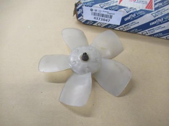 4373047 Verwarmingsventilator