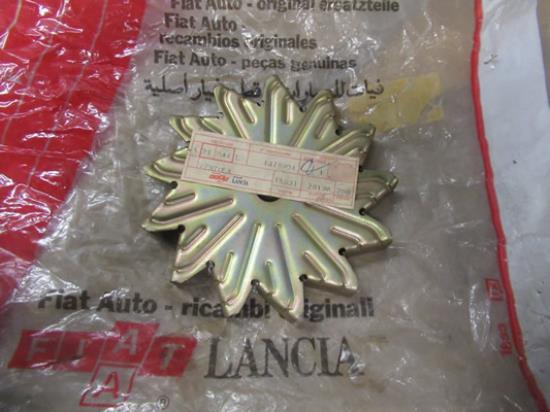 4379904 Dynamo ventilator