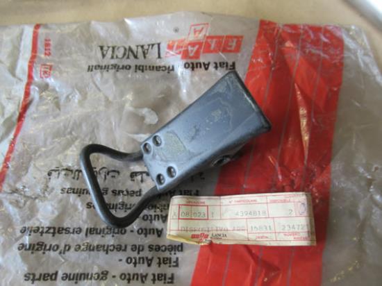 4394818 Vergrendeling