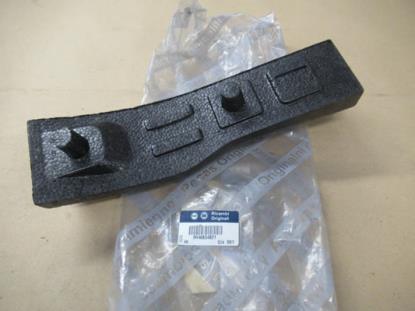 46834821 Voorbumper steun rechterzijde