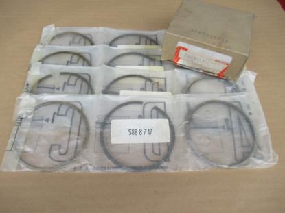 5888717 Zuigerverenset +0.0