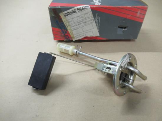 5958936 Brandstoftank vlotter