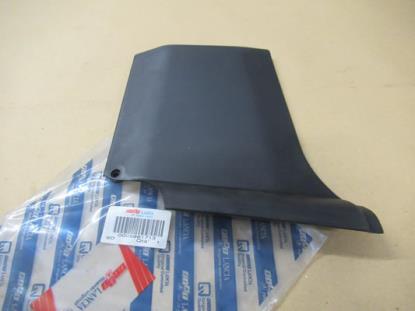 5961713 Kunststof kap linkerzijde