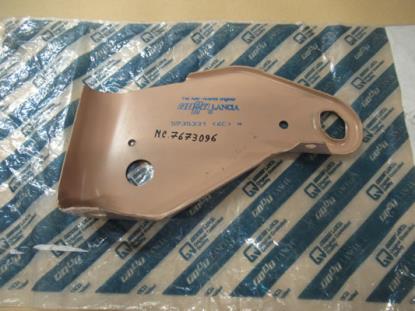 5935331 Voorscherm beugel linkerzijde