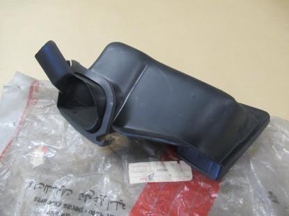 5953421 Luchtgeleider rechterzijde