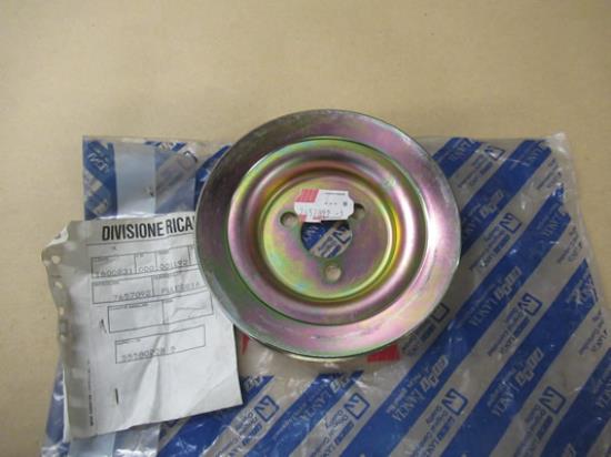 7657092 Waterpomp poelie