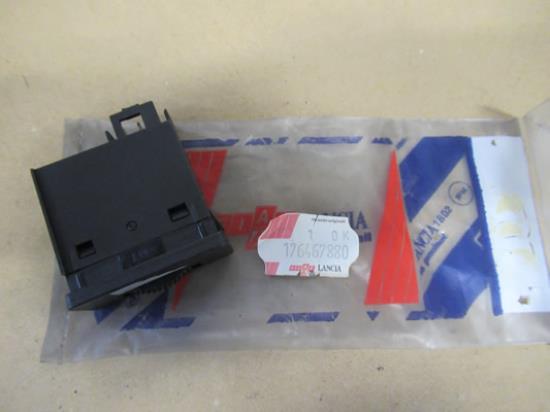 176467880 Verlichting regelaar