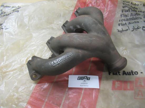 4368620 Uitlaatspruitstuk