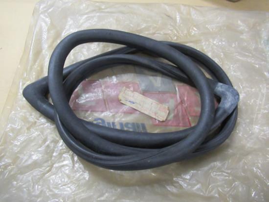 4379055 Profielrubber linkerzijde