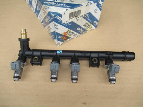 46741041 Brandstof leiding