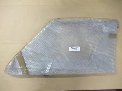 4415508 Zijruit rechtsvoor