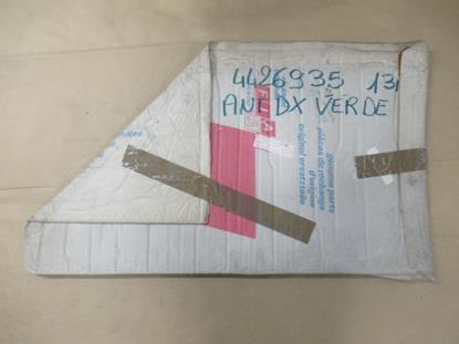 4426935 Zijruit rechtsvoor