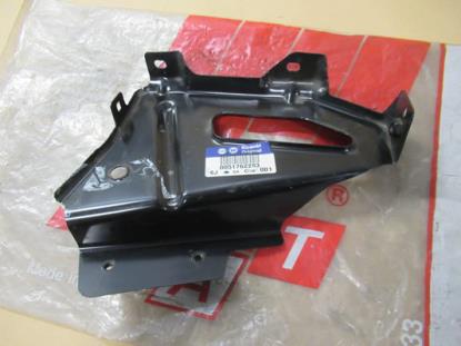 51762283 Voorscherm beugel linkerzijde