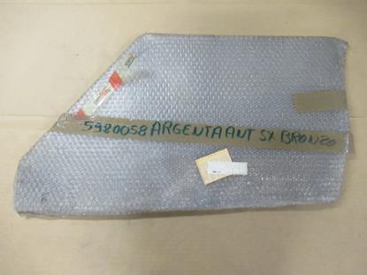 5920058 Zijruit linksvoor