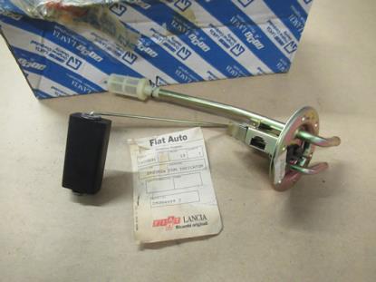 5923926 Brandstoftankvlotter