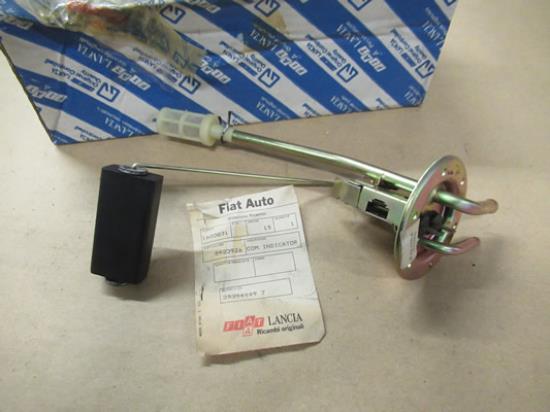 5923926 Brandstoftankvlotter